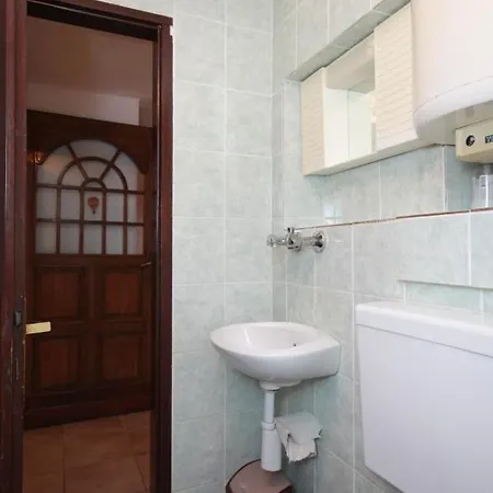 382c Apartament