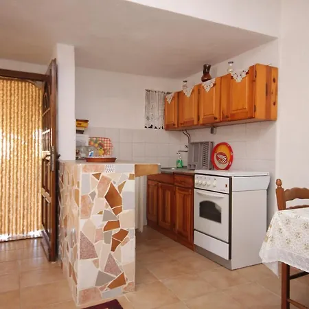 Apartament 382c *